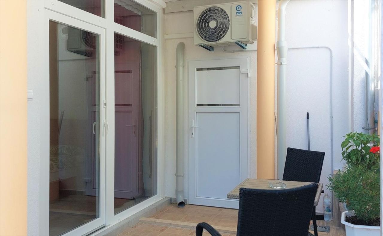 Amore House With Apartment Umag Exterior photo
