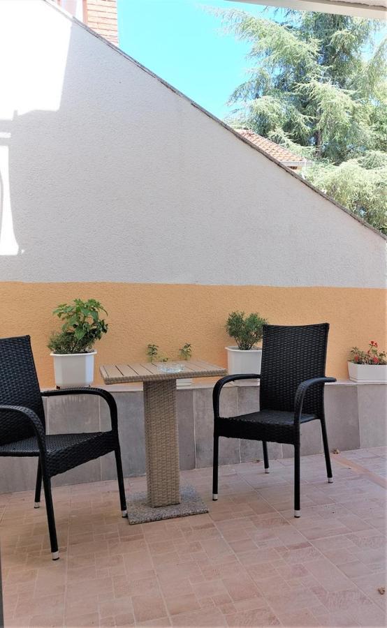 Amore House With Apartment Umag Exterior photo